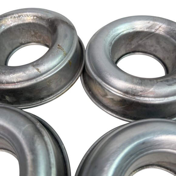 Vintage Aluminum Donut Bundt Cake Baking Molds Set of 5 W/Center Hole 3.5" Dia - Picture 5 of 11